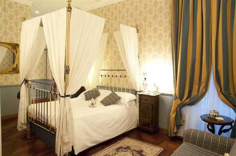 Una Hotels One Catánia
