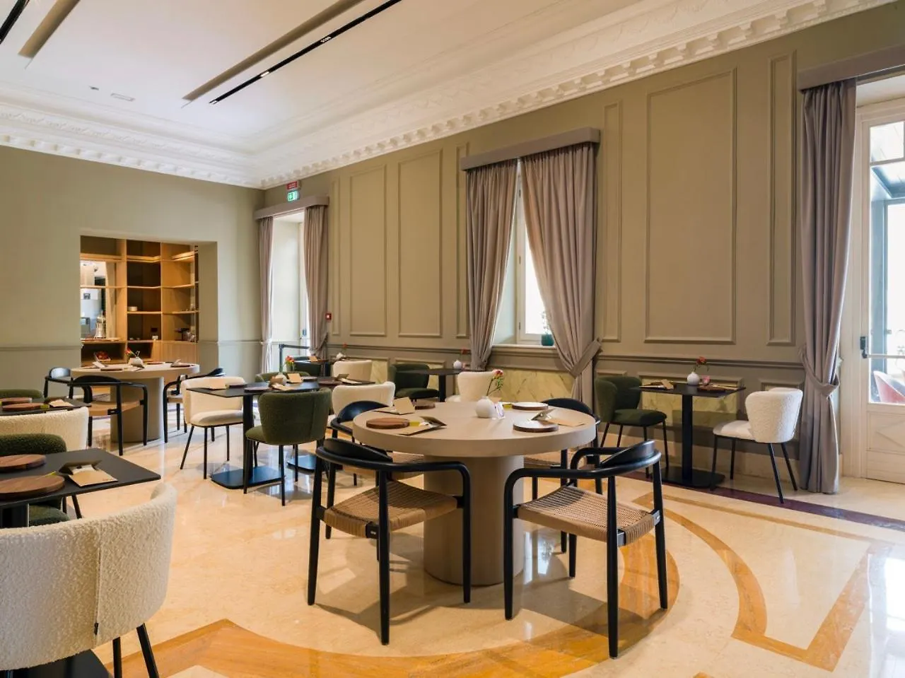 ****  Una Hotels One CTA Italia
