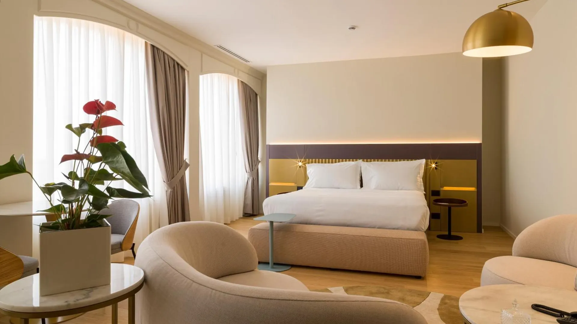 Una Hotels One Catánia