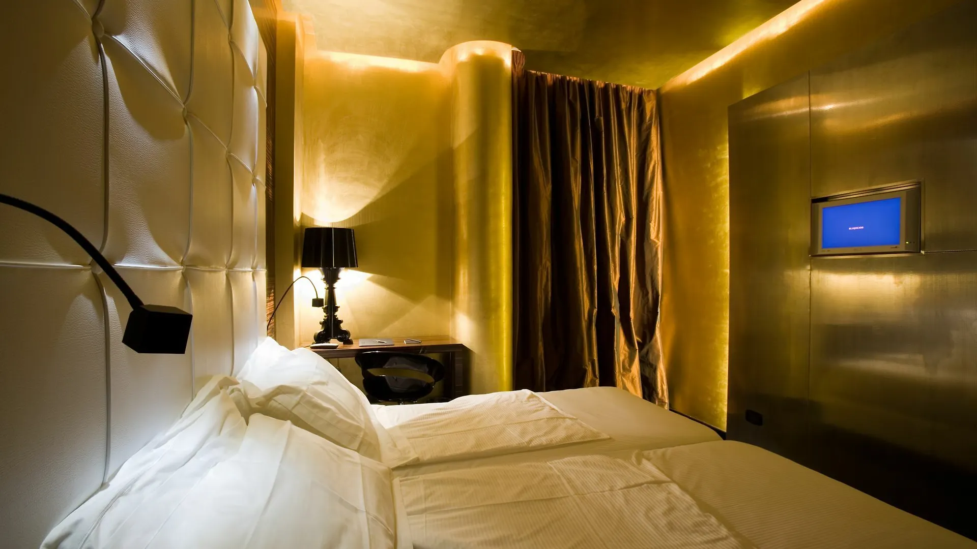 Una Hotels One Catánia