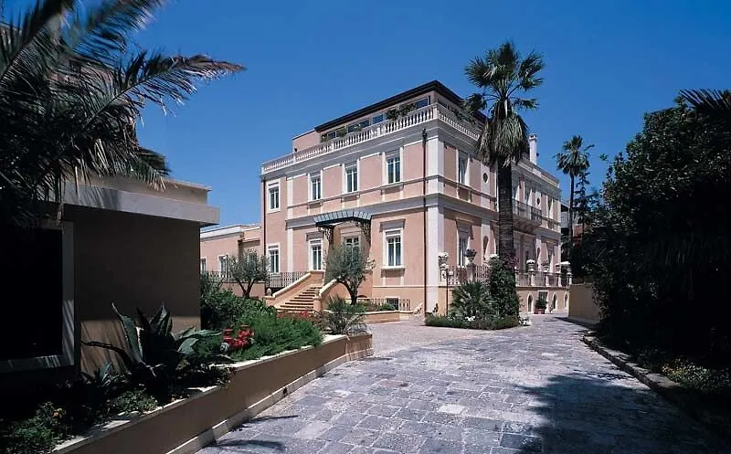 Una Hotels One Catánia 4*,  Italië